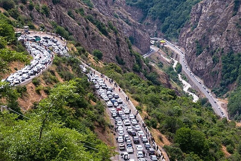 ترافیک در جاده تهران شمال باز هم سنگین شد