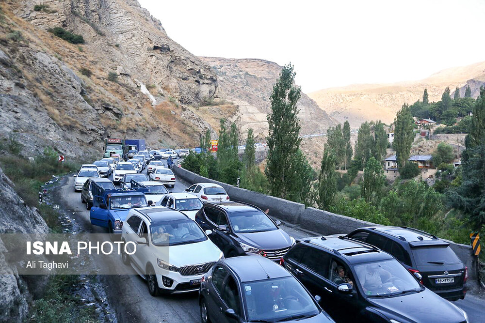 جاده چالوس و آزادراه تهران – شمال یکطرفه شد/ ترافیک سنگین در هراز و فیروزکوه