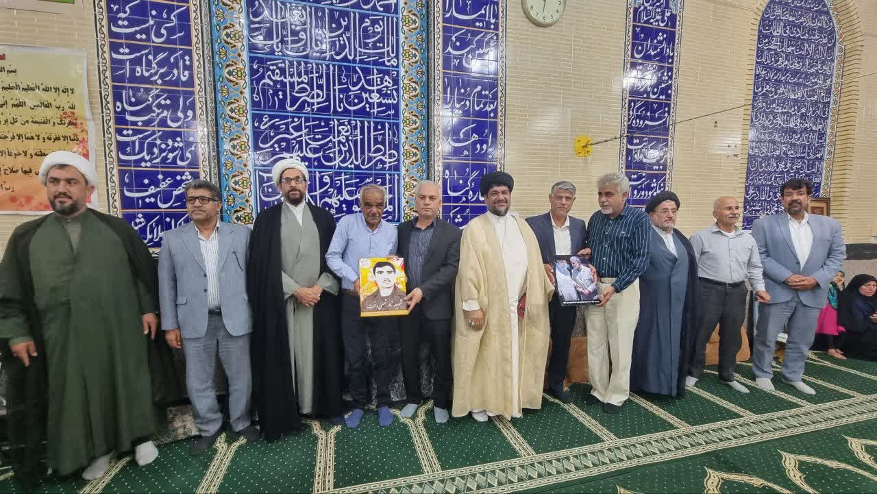 شهدای خدمت وفادارانه در مسیر آرمان های انقلاب گام برداشتند