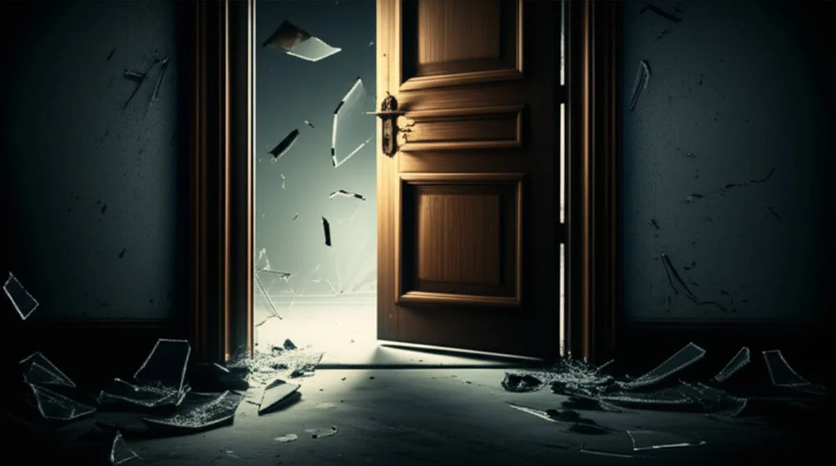 ورود به عنف و درگیری چیست؟ مجازات و قوانین حقوقی کامل